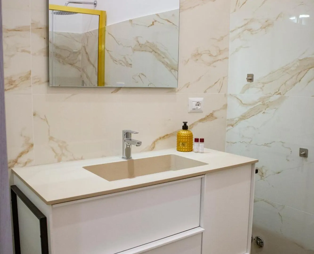 Frühstückspension Bed and Breakfast Napoli Skyport